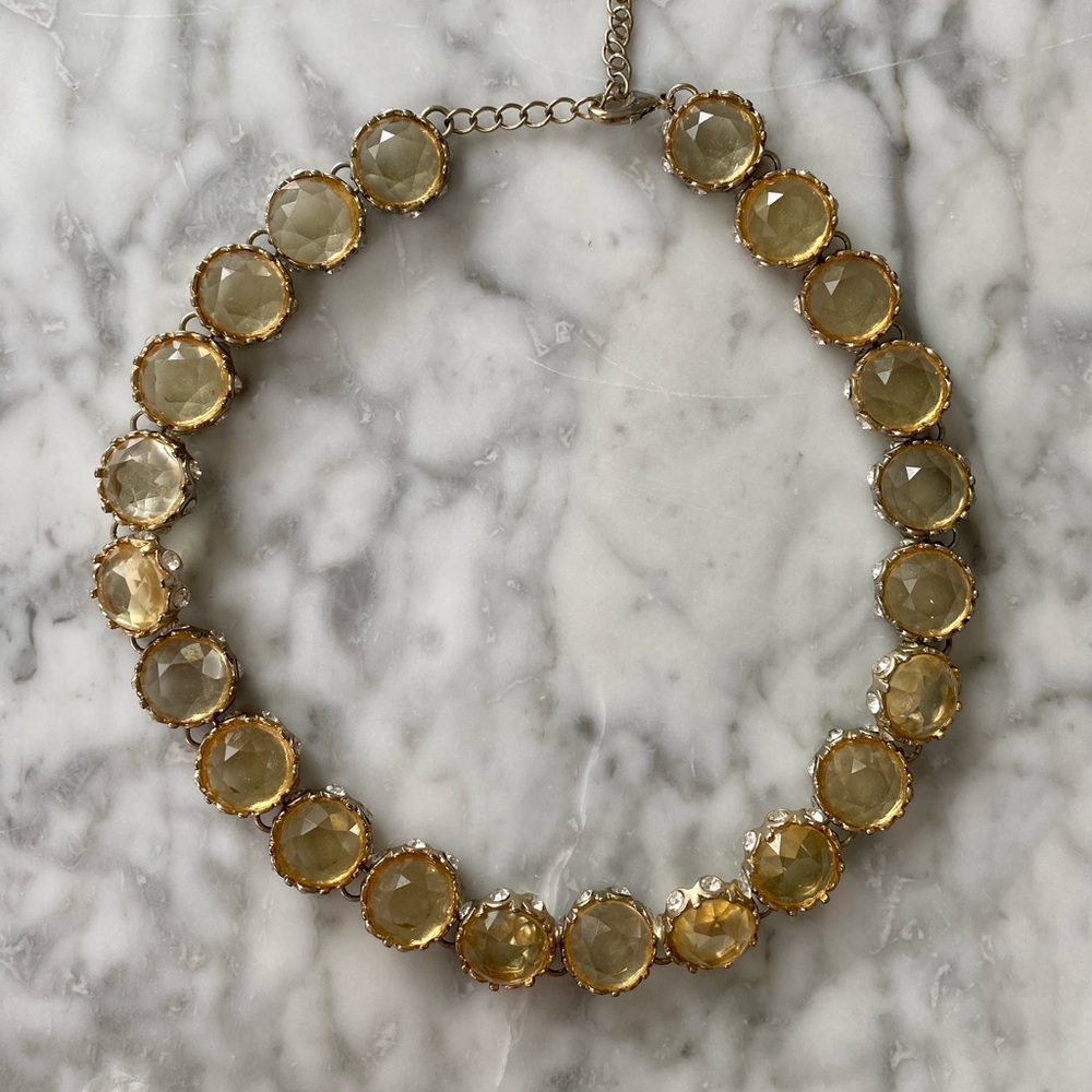 STUNNING CRYSTAL STATEMENT NECKLACE
